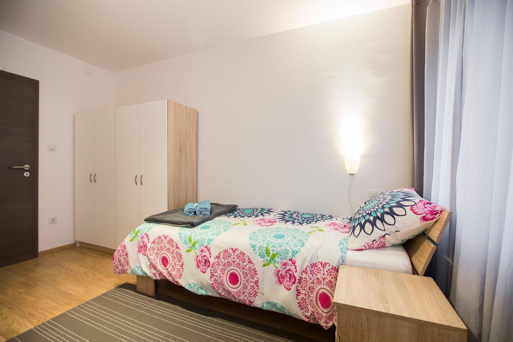 Apartment Max Zagreb Extérieur photo