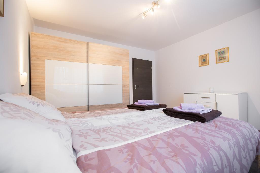 Apartment Max Zagreb Extérieur photo